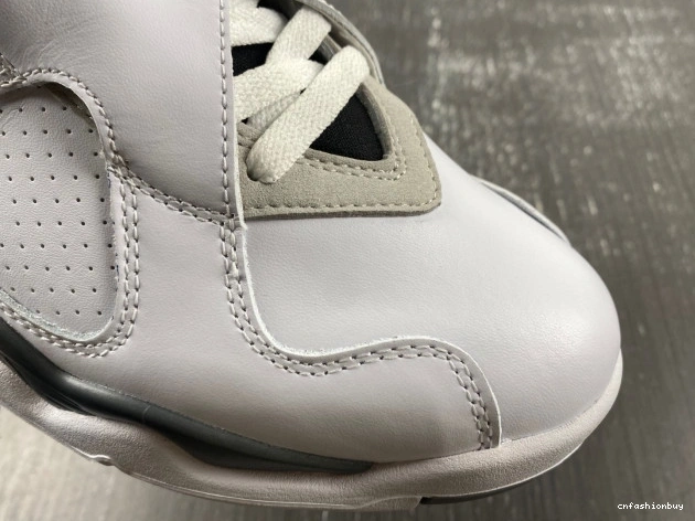 Jordan Bugs (2013) Bunny 8 305381-103 Retro Air 0721